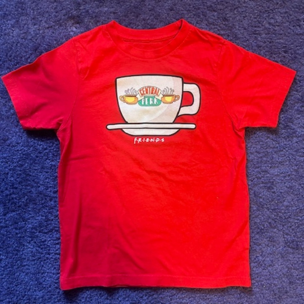 FRIENDS Central Perk Kids T-shirt - Size Youth Small